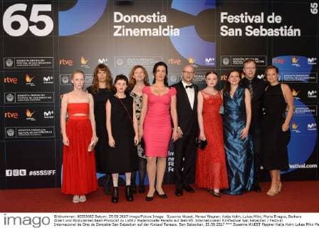 Susanne Wuest, Maresi Riegner, Katja Kolm, Lukas Miko, Maria Dragus, Barbara Albert und Produzenten beim Photocall zu Licht Mademoiselle Paradis auf dem 65. Internationalen Filmfestival San Sebastian Festival Internacional de Cine de Donostia-San Sebastian auf der Kursaal Terasse. San Sebastian, 25.09.2017