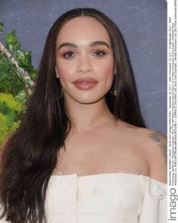 September 25, 2017 - West Hollywood, CA, U.S. - 25 September 2017 - West Hollywood, California - Cleopatra Coleman. 2017 Fox Fall Party Premiere held at Catch LA in West Hollywood. Photo Credit: AdMedia West Hollywood U.S. - ZUMAa123 20170925_zaa_a123_025 Copyright: xBirdiexThompsonx