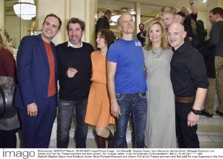 Urs Stämpfli, Stephan Szasz, Vera Weisbrod, Jochen Horst, Michaela Wiebusch und Johann Fohl bei der Theaterpremiere Und Gott sprach: Wir müssen reden! in der Komödie am Kurfürstendamm. Berlin, 25.09.2017