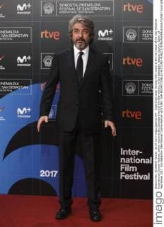Argentinian actor Ricardo Darin poses at the red carpet of the San Sebastian International Cinema Festival, before receiving the Donostia Award of the 65th edition, in San Sebastian, Basque Country, Spain, 26 September 2017. San Sebastian International Cinema Festival !ACHTUNG: NUR REDAKTIONELLE NUTZUNG!  Copyright: xJavierxEtxezarretax SSB001 20170926-636420628726608303