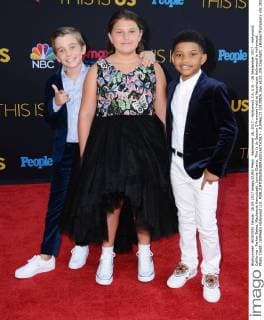 September 26, 2017 - Hollywood, CA, U.S. - 26 September 2017 - Hollywood, California - Parker Bates, Mackenzie Hancsicsak, Lonnie Chavis. This Is Us Season 2 Premiere held at Neuehouse Hollywood in Hollywood. Photo Credit: AdMedia Hollywood U.S. - ZUMAa123 20170926_zaa_a123_106 Copyright: xBirdiexThompsonx