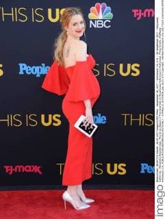 September 26, 2017 - Hollywood, CA, U.S. - 26 September 2017 - Hollywood, California - Alexandra Breckenridge. This Is Us Season 2 Premiere held at Neuehouse Hollywood in Hollywood. Photo Credit: AdMedia Hollywood U.S. - ZUMAa123 20170926_zaa_a123_077 Copyright: xBirdiexThompsonx