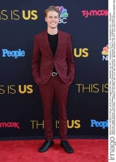 September 26, 2017 - Hollywood, CA, U.S. - 26 September 2017 - Hollywood, California - Logan Shroyer. This Is Us Season 2 Premiere held at Neuehouse Hollywood in Hollywood. Photo Credit: AdMedia Hollywood U.S. - ZUMAa123 20170926_zaa_a123_069 Copyright: xBirdiexThompsonx