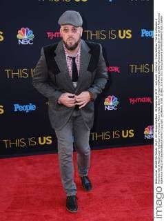 26 September 2017 - Hollywood, California - Chris Sullivan. This Is Us Season 2 Premiere held at Neuehouse Hollywood in Hollywood. Photo Credit: Birdie Thompson AdMedia 220982 AdMedia Starface 2017-09-26 CA Hollywood Etats-Unis  Copyright: xAdMediax STAR_220982_015