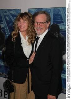 Kate Capshaw, Steven Spielberg 09 26 2017 The Los Angeles Premiere of HBO?fs Documentary Film Spielberg held at Paramount Studios in Hollywood, CA  Copyright: xCronos IzumixHasegawax cronoshnw26092017106472