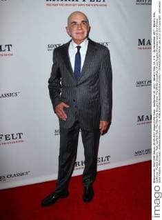 September 26, 2017 - Beverly Hills, CA, U.S. - 26 September 2017 - Beverly Hills, California - Robert Shapiro. Ã¢â‚¬oeMark Felt: The Man Who Brought Down The White HouseÃ¢â‚¬Â Los Angeles Premiere held at the Writers Guild Theatre. Photo Credit: AdMedia Beverly Hills U.S. - ZUMAa123 20170926_zaa_a123_172 Copyright: xAdmediax