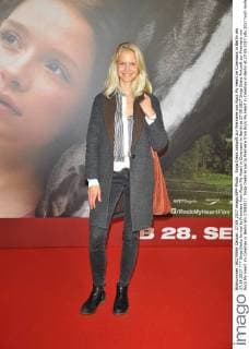 Sinja Dieks Ankunft zur Premiere von Rock My Heart im Cinemaxx in Berlin am 27.09.2017