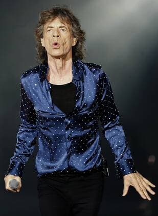 Themen der Woche Bilder des Tages The Rolling Stones singer Mick Jagger performs during a concert as part of the band s tour Stones-No-Filter at the Olympic Stadium in Barcelona, Catalonia, Spain, 27 September 2017. The Rolling Stones at the Olympic Stadium in Barcelona !ACHTUNG: NUR REDAKTIONELLE NUTZUNG!  Copyright: xAndreuxDalmaux BCN001 20170927-636421489096396761