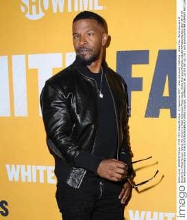 27 September 2017 - West Hollywood, California - Jamie Foxx. World premiere of Showtime s White Famous held at The Jeremy in West Hollywood. Photo Credit: Birdie Thompson AdMedia 221018 AdMedia Starface 2017-09-27 CA West Hollywood Etats-Unis  Copyright: xAdMediax STAR_221018_007
