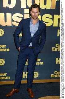 September 27, 2017 - New York, New York, U.S. - Actor ANDREW RANNELLS attends the New York premiere of Curb Your Enthusiasm Season 9 held at SVA Theater. New York U.S. - ZUMAk03_ 20170927_zaf_k03_115 Copyright: xNancyxKaszermanx