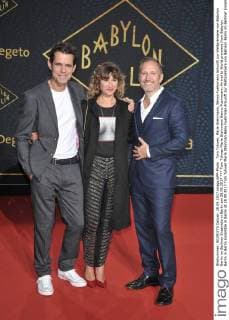 Tom Tykwer, Marie Steinmann, Benno Fuehrmann Ankunft zur Weltpremiere von Babylon Berlin im Berliner Ensamble in Berlin am 28.09.2017
