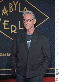 Wolfgang Joop 1 Ankunft zur Weltpremiere von Babylon Berlin im Berliner Ensamble in Berlin am 28.09.2017