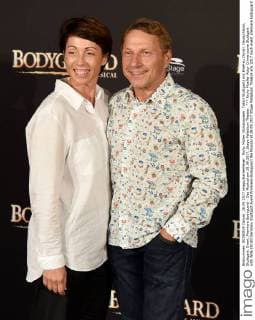 Richy Müller (Schauspieler, Tatort Stuttgart) mit Ehefrau Christl. Deutschland, Stuttgart: Event, Premiere Bodyguard - Das Musical am 28.09.2017, Stage Palladium Theater.