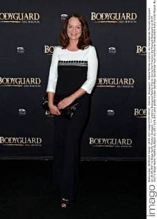 Premire: Bodyguard . Natalia Wörner anläßlich der Premiere des Musicals Bodyguard am 28.09.2017 im Stage Apollo Theater Stuttgart.