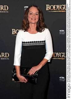 Premire: Bodyguard . Natalia Wörner anläßlich der Premiere des Musicals Bodyguard am 28.09.2017 im Stage Apollo Theater Stuttgart.
