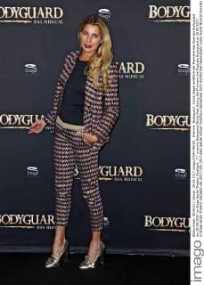 Premire: Bodyguard . Giulia Siegel anläßlich der Premiere des Musicals Bodyguard am 28.09.2017 im Stage Apollo Theater Stuttgart.
