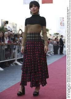 Spanish actress Ana Castillo poses at the red carpet of the 65th San Sebastian International Cinema Festival, where the film La llamada was presented, in San Sebastian, Basque Country, Spain, 28 September 2017. San Sebastian International Cinema Festival !ACHTUNG: NUR REDAKTIONELLE NUTZUNG!  Copyright: xJavierxEtxezarretax SSB019 20170928-636422330606825391