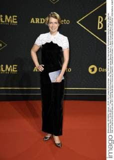 Jessy Wellmer bei der Premiere der Fernsehserie Babylon Berlin im Berliner Ensemble. Berlin, 28.09.2017
