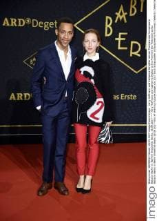 Jerry Hoffmann und Katharina Schüttler bei der Premiere der Fernsehserie Babylon Berlin im Berliner Ensemble. Berlin, 28.09.2017