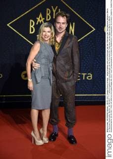Anke Engelke und Lars Eidinger bei der Premiere der Fernsehserie Babylon Berlin im Berliner Ensemble. Berlin, 28.09.2017