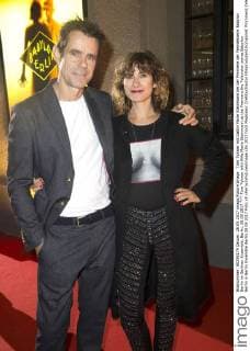 Tom Tykwer mit Gattin Marie Steinmann bei der Premiere der Fernsehserie Babylon Berlin im Berliner Ensemble. Berlin, 28.09.2017