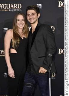 Matthias Zimmermann mit Freundin Lea bei der Premiere des Musicals Bodyguard - Das Musical im Stage Palladium Theater. Stuttgart, 28.09.2017