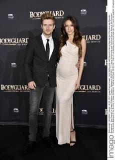 Jörn Schlönvoigt und Freundin Hanna Weig bei der Premiere des Musicals Bodyguard - Das Musical im Stage Palladium Theater. Stuttgart, 28.09.2017
