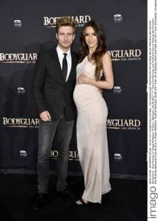 Jörn Schlönvoigt und Freundin Hanna Weig bei der Premiere des Musicals Bodyguard - Das Musical im Stage Palladium Theater. Stuttgart, 28.09.2017