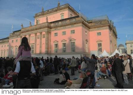 Konzert Unter den Linden open air.