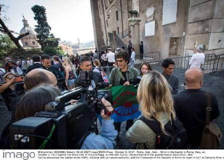 October 2, 2017 - Rome, Italy, Italy - Sit-in in the Capitol in Rome, Italy, on October 2, 2017 against the Roma plan of Virginia Raggi, so Marcello Zuinisi, representative of the gypsies Nation Association, after having denounced the Capitol at the ANAC, National anti-corruption authority, and the Prosecutor of the Republic of Rome for scam in ACT at Camping River on the basis of an alleged illicit use of European social funds, PON Metro 2014 †2020. Rome Italy - ZUMAn230 20171002_zaa_n230_194 Copyright: xAndreaxRonchinix