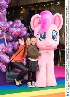 Kate Hall mit Tochter Ayana - Premiere my Little PONY im Kino am Zoo Palast in Berlin am 03.10.2017. Premiere my Little PONY