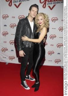 Alexander Jahnke und Veronika Riedl bei der Premiere des Musicals Grease im Mehr! Theater. Hamburg, 03.10.2017