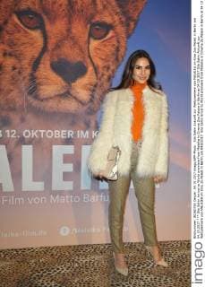 Sila Sahin Ankunft zur Weltpremiere von MALAIKA im Kino Zoo Palast in Berlin am 04.10.2017