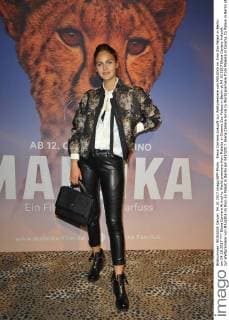 Elena Carriere Ankunft zur Weltpremiere von MALEIKA im Kino Zoo Palast in Berlin am 04.10.2017