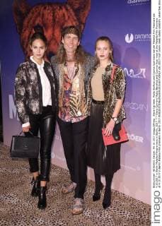 Elena Carriere, Matto Barfuss und Cosima Auermann bei der Maleika Film Premiere am 4.10.2017 in Berlin Maleika Filmpremiere in Berlin, 2017
