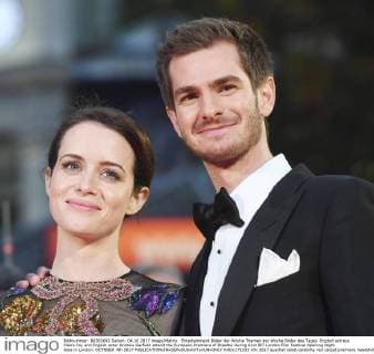 Entertainment Bilder der Woche Themen der Woche Bilder des Tages English actress Claire Foy and English actor Andrew Garfield attend the European Premiere of Breathe during 61st BFI London Film Festival Opening Night Gala in London. OCTOBER 4th 2017  RHDx172333
