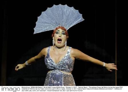 October 4, 2017 - Madrid, Spain - The actress Rossy de Palma during the opera THE CANTOR OF MEXICO at the Teatro de la Zarzuela in Mdrid. Spain. October 4, 2017 Madrid Spain  - ZUMAn230 20171004_zaa_n230_316 Copyright: xOscarxGonzalezx
