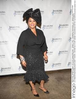 October 4, 2017 - Philadelphia, Pennsylvania, U.S - Grammy award winning singer, writer, producer, JILL SCOTT, at the Philadelphia Music Alliance walk of fame gala held at the Fillmore in Philadelphia PA Philadelphia U.S. - ZUMArf1_ 20171004_zaf_rf1_062 Copyright: xRickyxFitchettx