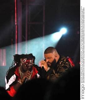 T-Pain and DJ Khaled perform at the 2017 BET Hip Hop award show at the Fillmore Miami Beach, Jackie Gleason Theater, Miami Beach, Florida, October 6, 2017.  MIA20171006112 GARYxIxROTHSTEIN