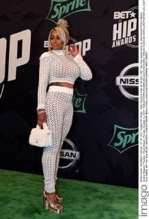 Blac Chyna arrives at he 2017 BET Hip Hop award show at the Fillmore Miami Beach, Jackie Gleason Theater, Miami Beach, Florida, October 6, 2017.  MIA20171006125 GARYxIxROTHSTEIN