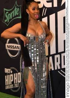 Cardi B arrives at he 2017 BET Hip Hop award show at the Fillmore Miami Beach, Jackie Gleason Theater, Miami Beach, Florida, October 6, 2017.  MIA20171006131 GARYxIxROTHSTEIN