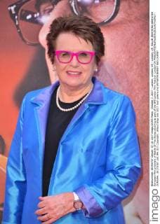 October 7, 2017 - London, London, UK - London, UK. BILLIE JEAN KING attend the European film premiere of Battle Of The Sexes showing as part of the BFI London Film Festival. London UK  - ZUMAl94_ 20171007_zaf_l94_017 Copyright: xRayxTangx
