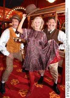 Jutta Speidel Gala-Premiere Circus Roncalli 40 Jahre Reise zum Regenborgen München 07. Oktober 2017