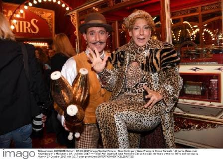 Sissi Perlinger Gala-Premiere Circus Roncalli 40 Jahre Reise zum Regenborgen München 07. Oktober 2017