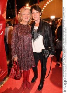 Jutta Speidel und Janina Hartwig Gala-Premiere Circus Roncalli 40 Jahre Reise zum Regenborgen München 07. Oktober 2017