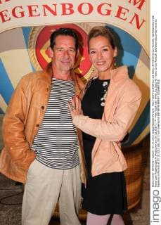 Max Tidof mit Ehefrau Lisa Seitz, 40 Jahre Circus Roncalli Jubilaeumstournee Reise zum Regenbogen in Muenchen am 07.10.2017