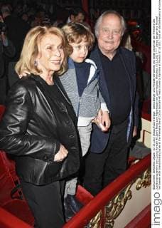Senta Berger und Michael Verhoeven mit Enkel Daniel bei der Premiere des Jubiläumprogramms vom Circus Roncalli 40 Jahre Reise zum Regenbogen am Leonrodplatz. München, 07.10.2017