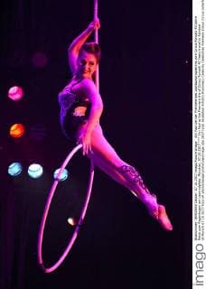 Vivi Paul bei der Premiere des Jubiläumprogramms vom Circus Roncalli 40 Jahre Reise zum Regenbogen am Leonrodplatz. München, 07.10.2017