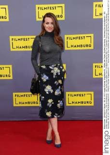 Bilder des Tages Filmfest Hamburg: Premiere Die Unsichtbaren - Wir wollen leben Alice Dwyer. Die Unsichtbaren - Wir wollen alle Leben beim Filmfest Hamburg 2017 im Cinemaxx Kino am Dammtor in Hamburg. Hamburg, 08.10.2017 Bitte Bildunterschrift : IMAGO Michael Wigglesworth