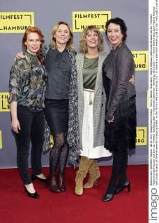 Henny Reents, Gisa Zach, Valerie Niehaus und Ursula Strauss bei der Premiere Meine fremde Freundin auf dem 25. Filmfest Hamburg 2017 im Cinemaxx Dammtor. Hamburg, 08.10.2017